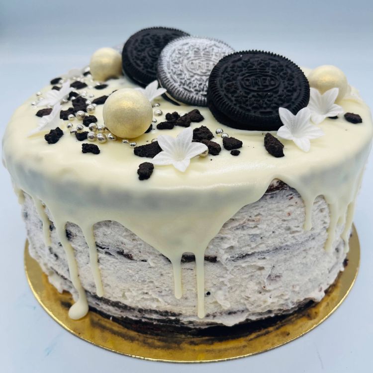 Imagen tarta dulce de oreo y chocolate 